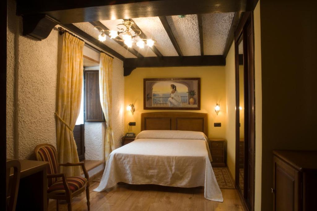 El Foyu Hotel Colunga Szoba fotó