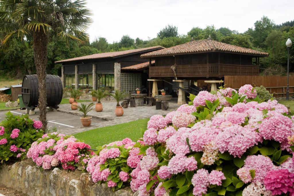 El Foyu Hotel Colunga Kültér fotó