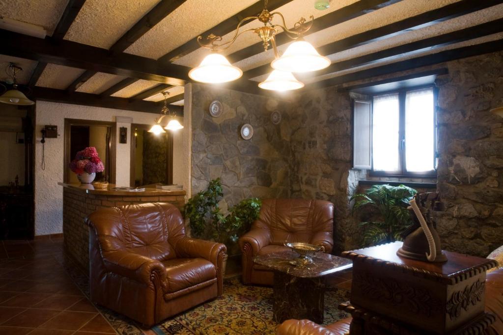 El Foyu Hotel Colunga Kültér fotó